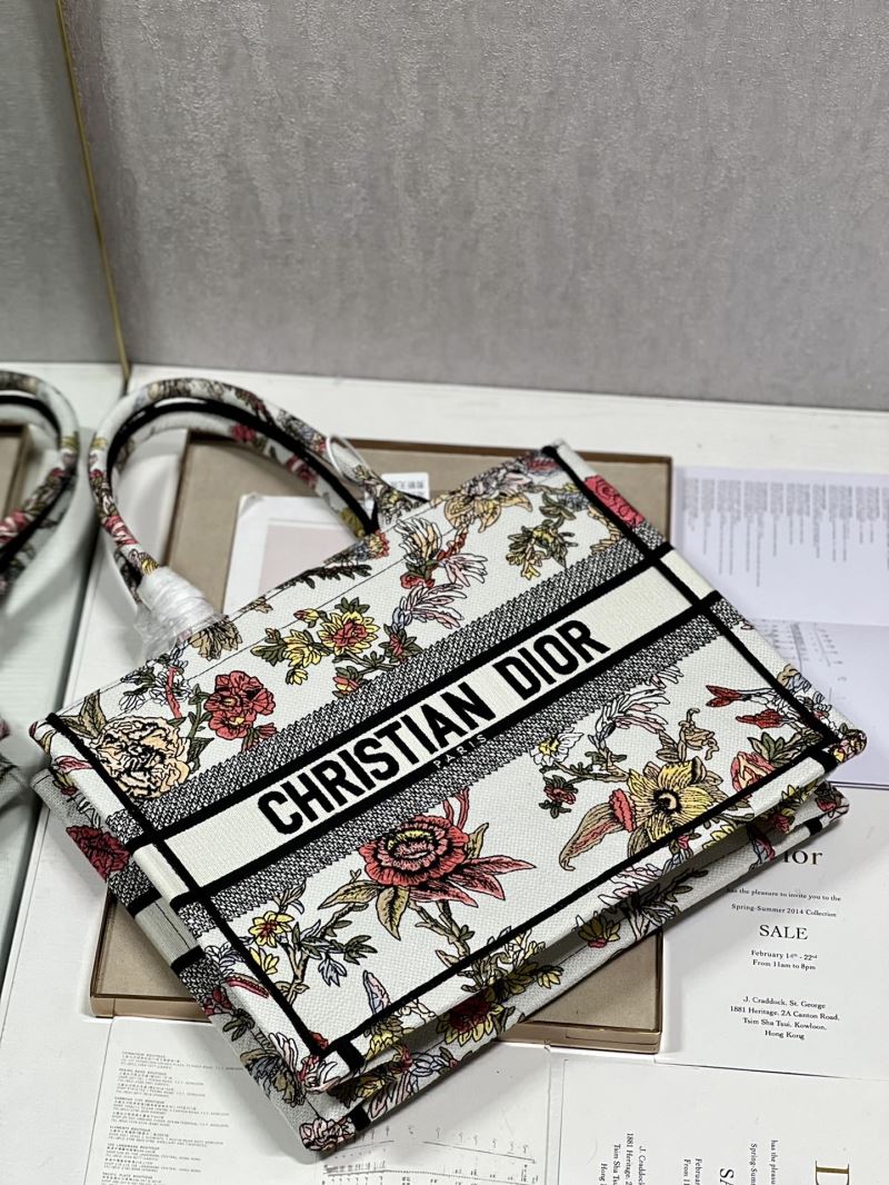 Christian Dior Shopping Bags